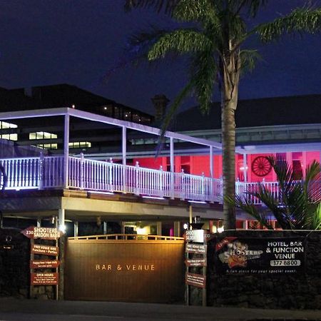 Shooters Saloon Hotel & Cabins Auckland Eksteriør billede