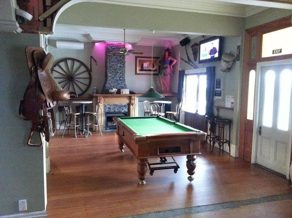 Shooters Saloon Hotel & Cabins Auckland Eksteriør billede