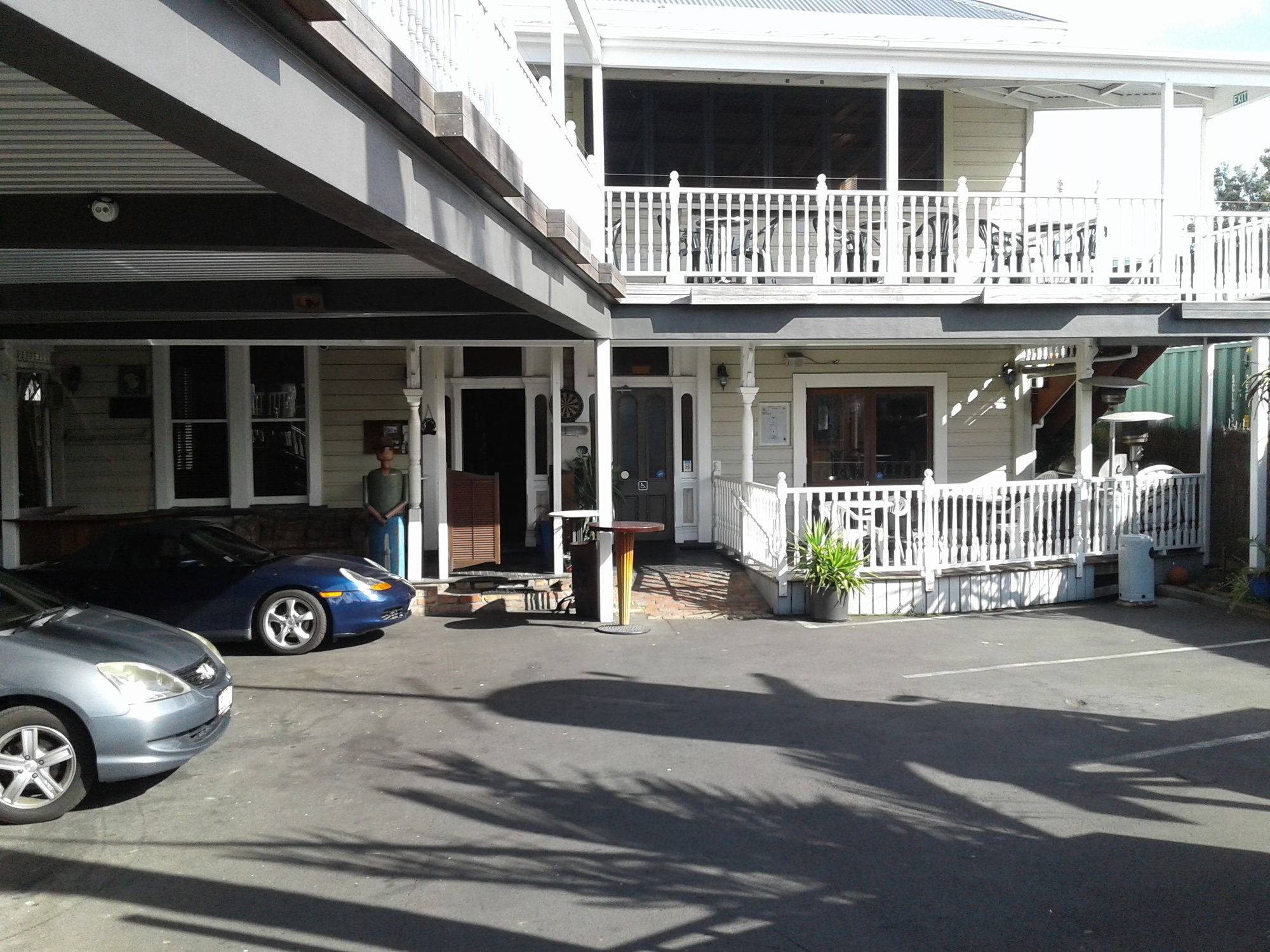 Shooters Saloon Hotel & Cabins Auckland Eksteriør billede